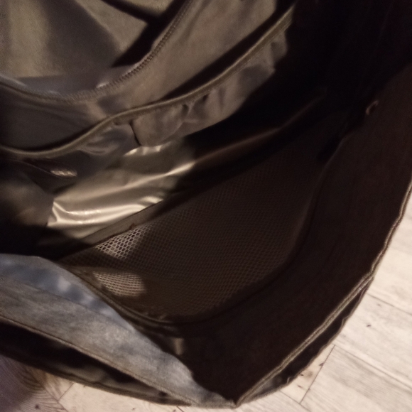 Columbia diaper bag - Picture 8 of 10